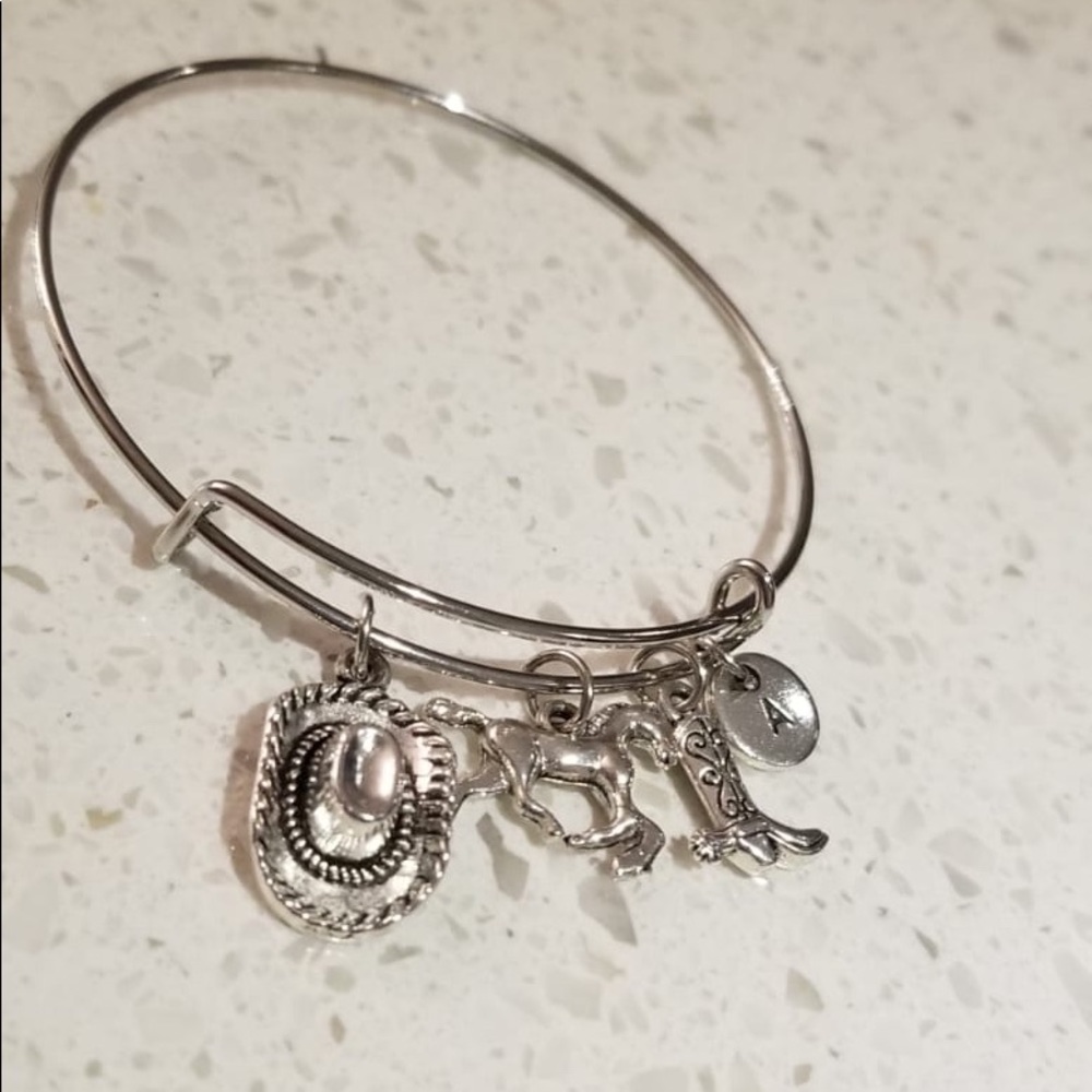 Western silver fashion charm bracelet - Picture 3 of 6